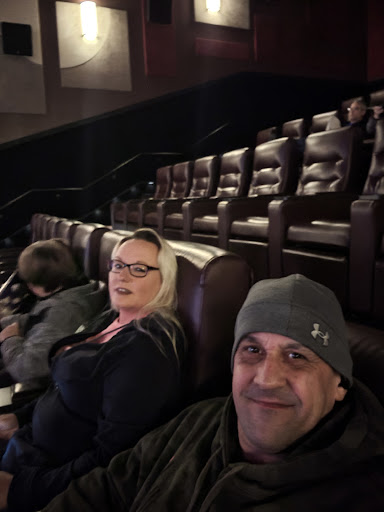 Movie Theater «Marquee Cinemas Pinnacle 12», reviews and photos, 680 Pinnacle Pkwy, Bristol, TN 37620, USA