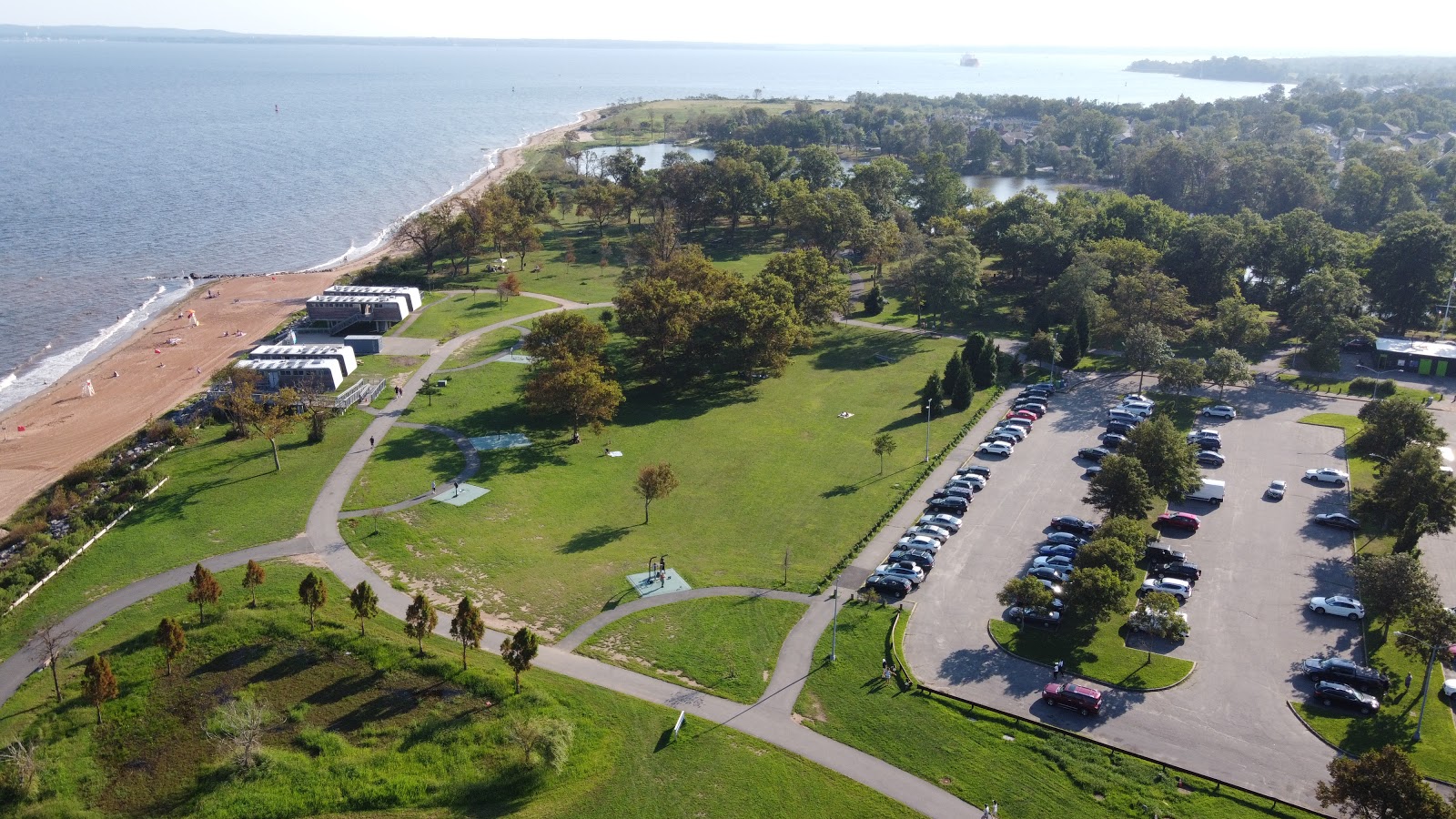 Wolfe's Pond Beach photo #8
