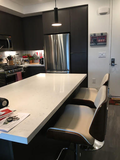 Furniture Store «Caravana Furniture», reviews and photos, 975 Long Beach Blvd, Long Beach, CA 90813, USA