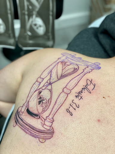 Explore death before dishonor tattoo ideas, creative tattoo ideas in Marietta, available at Sink or Swim Studio and Gallery