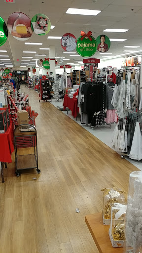 Department Store «T.J. Maxx», reviews and photos, 100 Granite St, Quincy, MA 02169, USA