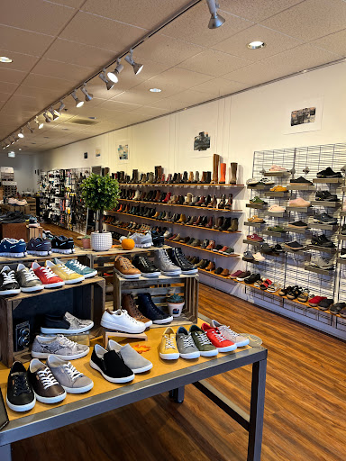 Shoe Store «Market Street Shoes», reviews and photos, 2232 NW Market St #101, Seattle, WA 98107, USA