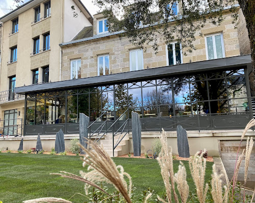 Hôtel Le Chêne Vert à Brive-la-Gaillarde