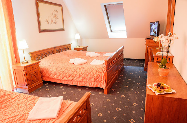 Értékelések erről a helyről: Orchidea Hotel Lipót, Lipót - Gyógyfürdő