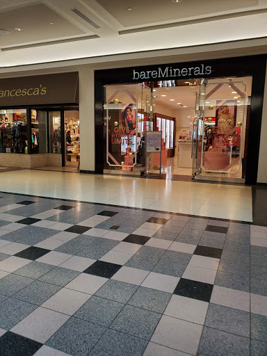 Shopping Mall «South Hills Village», reviews and photos, 301 South Hills Village, Pittsburgh, PA 15241, USA