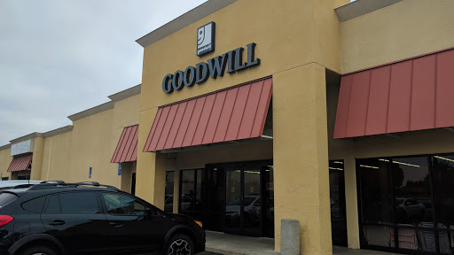 Thrift Store «Goodwill Store & Donation Center», reviews and photos