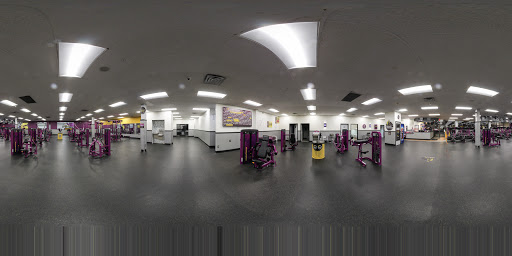 Gym «Planet Fitness - Bristol, CT», reviews and photos, 99 Farmington Ave, Bristol, CT 06010, USA