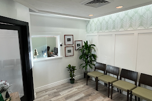 Mauna Family Dental image