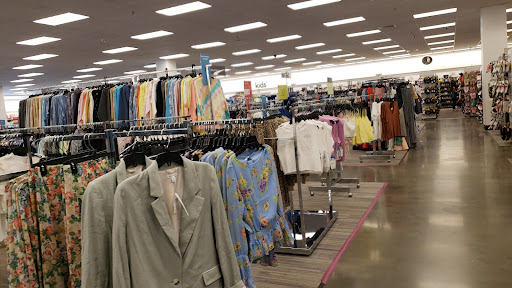 Department Store «Nordstrom Rack Station Park», reviews and photos, 380 Station Pkwy, Farmington, UT 84025, USA