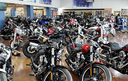 Motorcycle Dealer «Lake Shore Harley-Davidson», reviews and photos, 14000 W Rockland Rd, Libertyville, IL 60048, USA