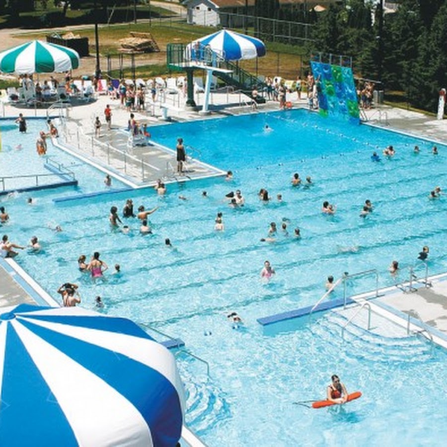 La Crescent Aquatic Center & Swimming Pool