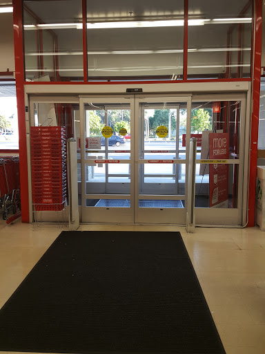 Office Supply Store «Staples», reviews and photos, 101 W Vine St, Kissimmee, FL 34741, USA