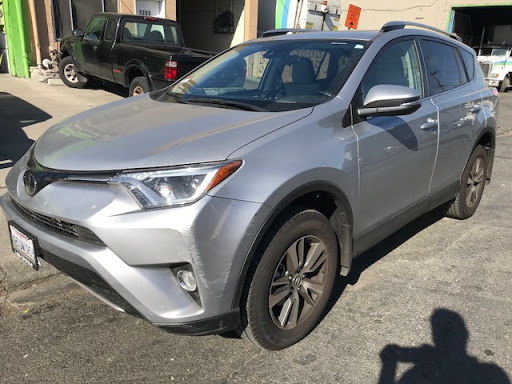 Auto Body Shop «Amazon Auto Body Shop and Collision Center», reviews and photos, 1255 Montgomery Ave, San Bruno, CA 94066, USA