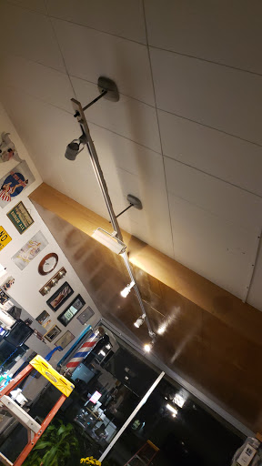 Barber Shop «Hickman Barber Shop», reviews and photos, 5707 Hickman Rd, Des Moines, IA 50310, USA