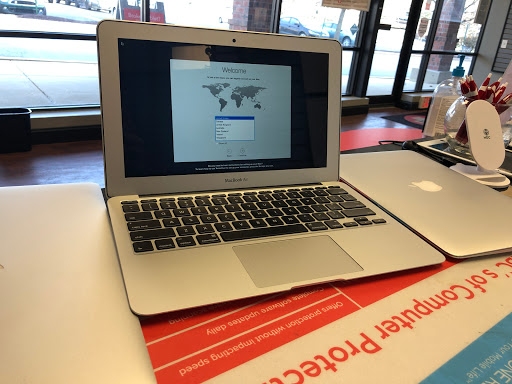 Mobile Phone Repair Shop «CPR Cell Phone Repair Horsham», reviews and photos, 314 Horsham Rd J, Horsham, PA 19044, USA