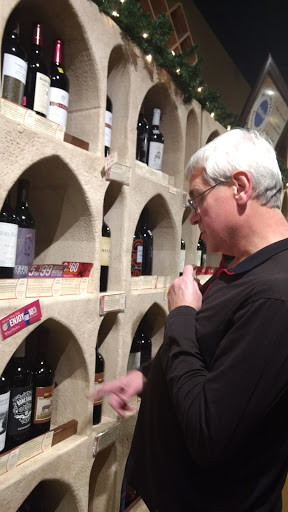 Wine Bar «WineStyles of Johnston», reviews and photos, 8460 Birchwood Ct #500, Johnston, IA 50131, USA