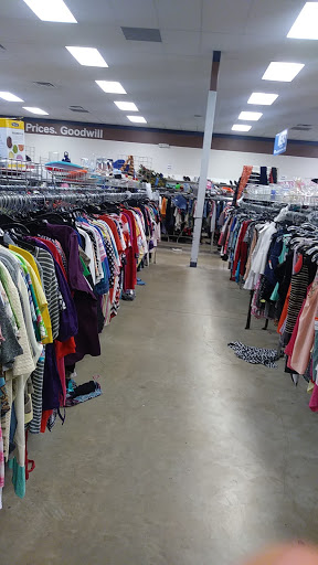 Thrift Store «Goodwill - Nolana (McAllen)», reviews and photos