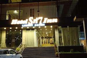 Hotel Sri7 Inn image