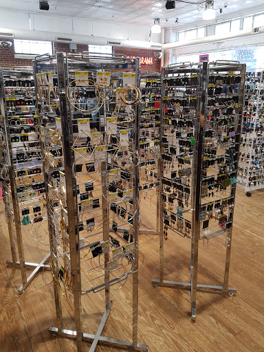 Clothing Store «Rag-O-Rama», reviews and photos, 1111 Euclid Ave NE, Atlanta, GA 30307, USA