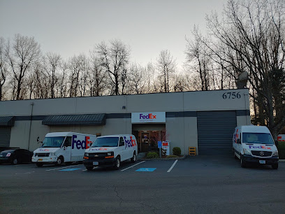 FedEx Shipping Center