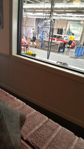 Car Wash «Mister Car Wash & Express Lube», reviews and photos, 600 Revere Blvd, Reading, PA 19608, USA