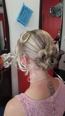 Coiffeur maud'hair'n à Chambly