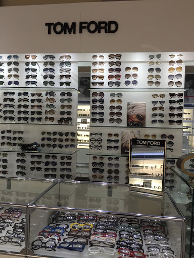 Optician «Framed Eyewear», reviews and photos, 620 Lincoln Rd, Miami Beach, FL 33139, USA