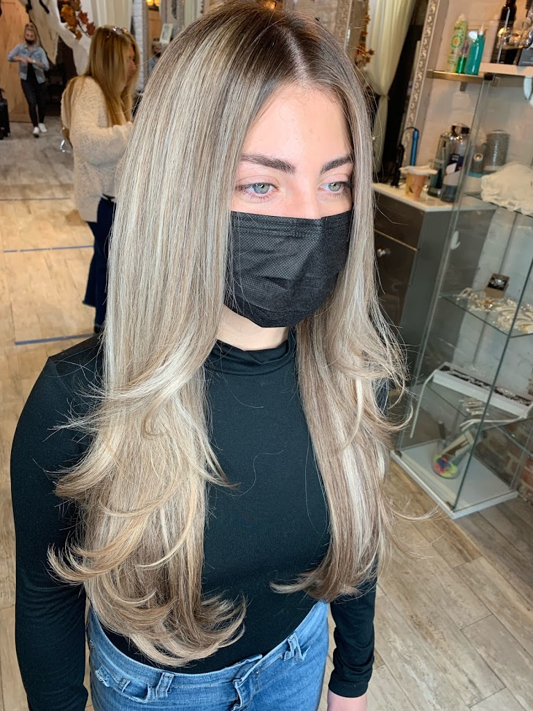 Laz & Laz unisex Hair Salon Inc 11357