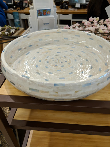 Home Goods Store «Pier 1 Imports», reviews and photos, 20610 Stevens Creek Blvd, Cupertino, CA 95014, USA