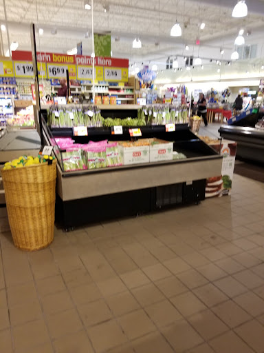 Grocery Store «Giant Food Stores», reviews and photos, 4320 N 5th Street Hwy, Temple, PA 19560, USA