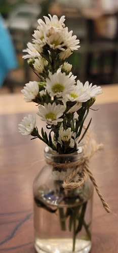 La Mora Pastelería & Café