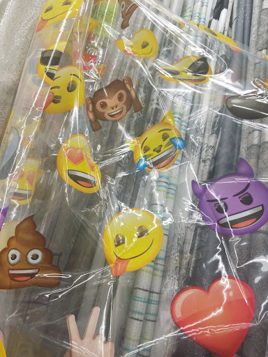 Shopping Mall «The Eureka Mall», reviews and photos, 800 W Harris St, Eureka, CA 95501, USA