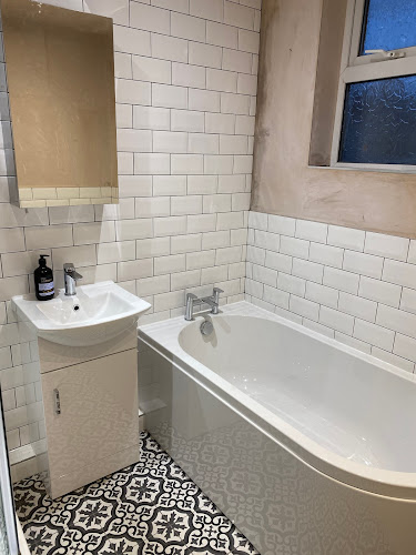 Reviews of Beamans Bathrooms in Liverpool - Hardware store