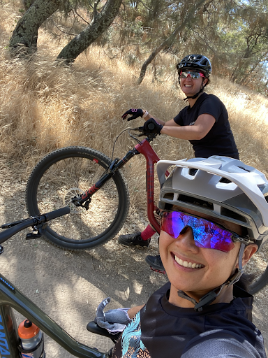 Bicycle Store «Roseville Cyclery», reviews and photos, 404 Vernon St, Roseville, CA 95678, USA