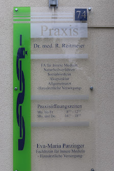 Dr. med. Reinhard Reitmeier Trostberger Str. 74, 84503 Altötting, Deutschland