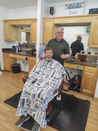 Barber Shop «Eagles Nest Barbershop», reviews and photos, 61 Eagles Nest Rd, Waynesville, NC 28786, USA