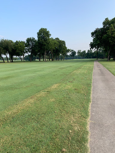 Golf Course «Grover C Keeton Golf Course», reviews and photos, 2323 N Jim Miller Rd, Dallas, TX 75227, USA