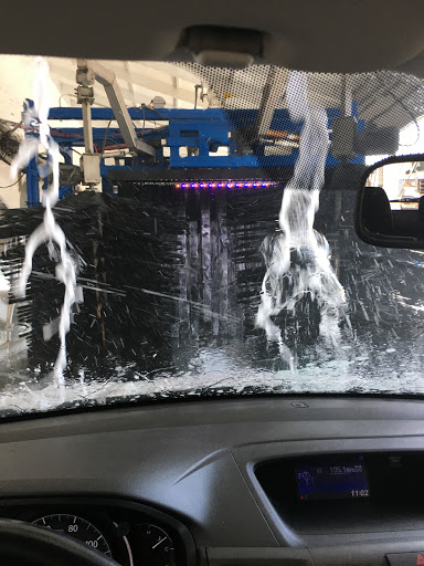Car Wash «Gleam Car Wash», reviews and photos, 4895 W 38th Ave, Denver, CO 80212, USA