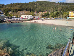 Photo de Praia de Fedorento avec un niveau de propreté de assez propre