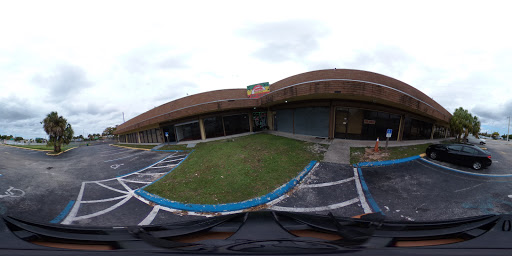 Tobacco Shop «Kushionz Smoke Shop», reviews and photos, 435 South State Road 7, Hollywood, FL 33023, USA