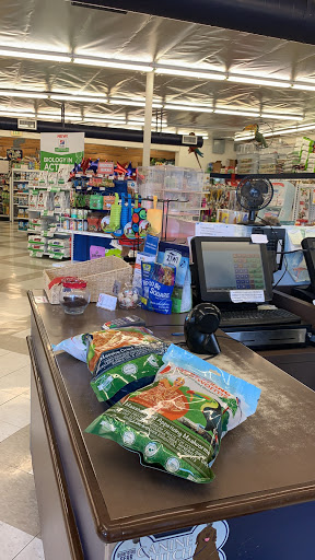 Amzey pets food supply