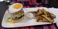 Sandwich au poulet du Restaurant de hamburgers Le Lys d'Or - Burger & Bar à Cocktails à Mantes-la-Jolie - n°6