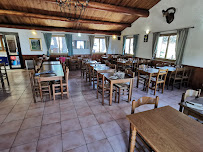 Atmosphère du Restaurant Les Aiguilles De Bavella à Zonza - n°16
