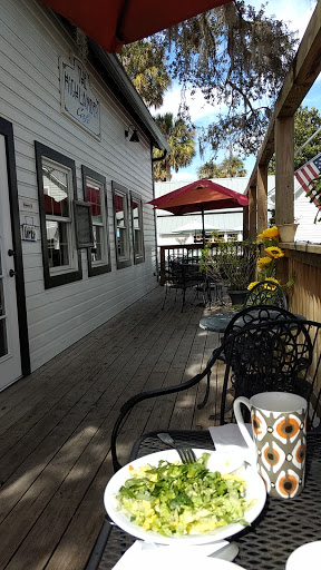 Coffee Shop «Highlander Cafe», reviews and photos, 638 N Citrus Ave, Crystal River, FL 34428, USA