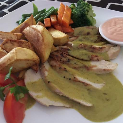 VII Bistro, No 4 Tarkwa Close, Monrovia St, Off II, Abuja, Nigeria, Breakfast Restaurant, state Federal Capital Territory