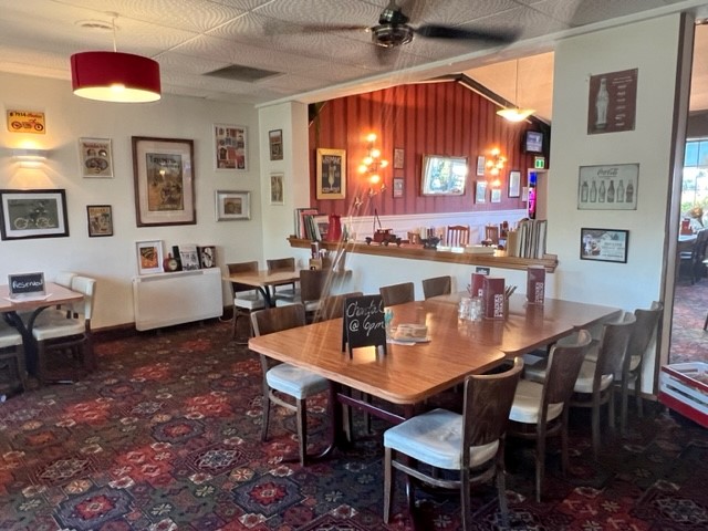 http://www.theploughhotel.co.nz/