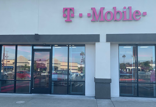 Cell Phone Store «T-Mobile», reviews and photos, 165 Plaza Dr #705, Vallejo, CA 94591, USA