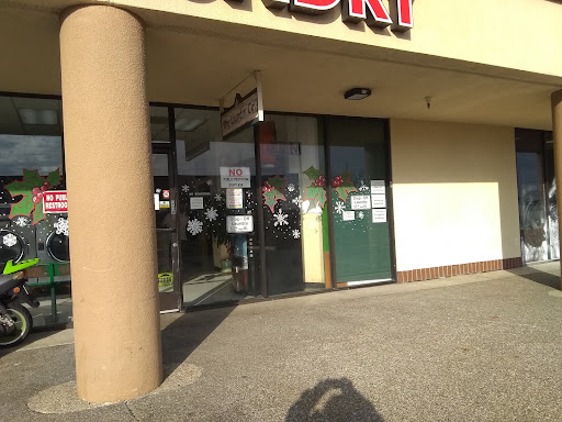 Laundromat «The Laundry Co of Carmichael», reviews and photos, 6450 Fair Oaks Blvd, Carmichael, CA 95608, USA