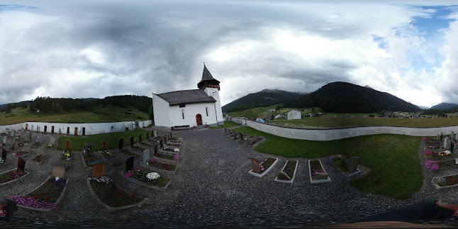 Kommentare und Rezensionen über Reformierte Kirche Davos Frauenkirch