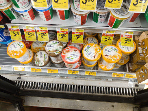 Grocery Store «Jewel-Osco», reviews and photos, 6140 Northwest Hwy, Crystal Lake, IL 60014, USA